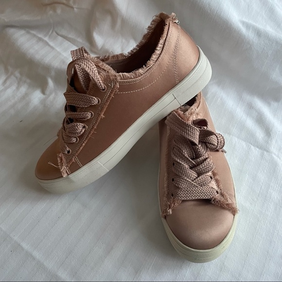 Steve Madden Pink Satin Lace Up Sneakers - Picture 2 of 6